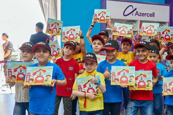 azercell-in-bas-sponsorlugu-ile-kecirilen-teknofest-azerbaycan-aerokosmik-ve-texnologiya-festivali
